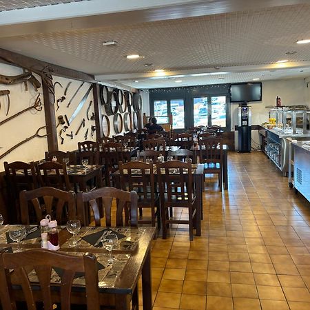 Hotel Avanti Pas De La Casa Luaran gambar