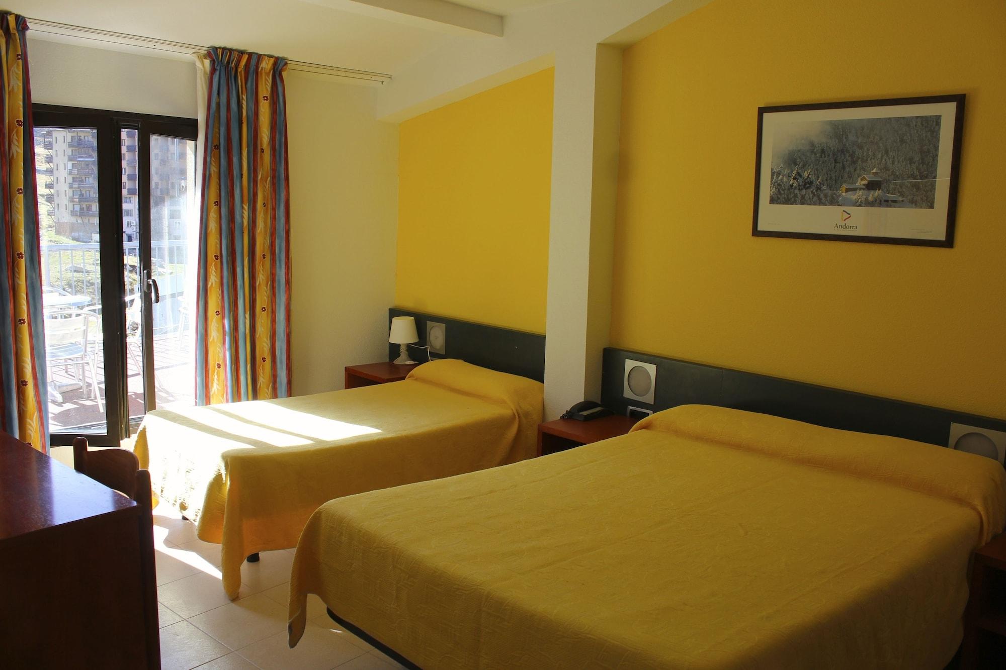 Hotel Avanti Pas De La Casa Luaran gambar