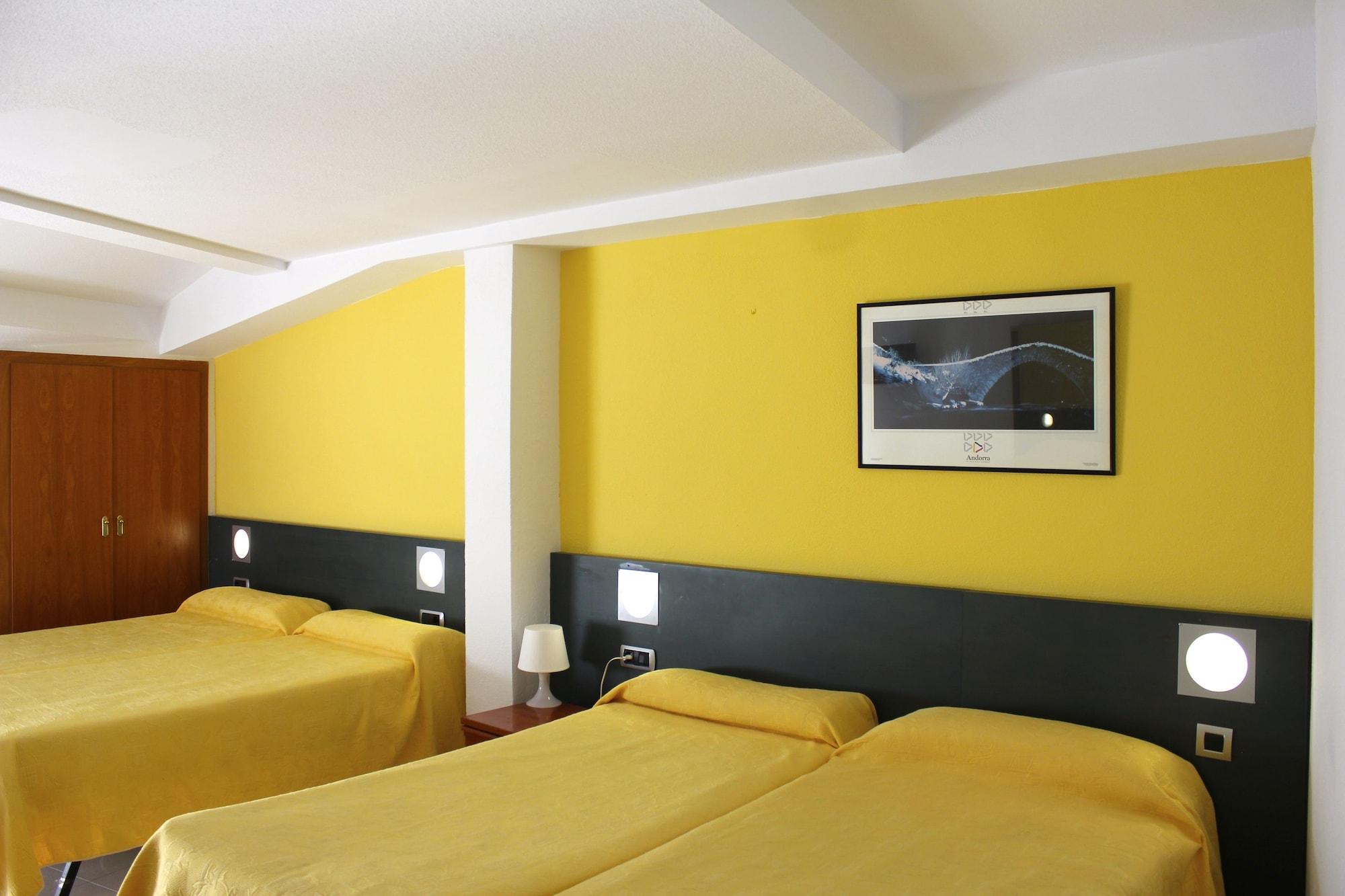 Hotel Avanti Pas De La Casa Luaran gambar