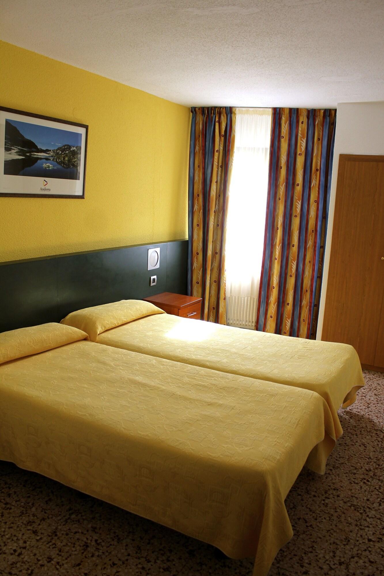 Hotel Avanti Pas De La Casa Luaran gambar