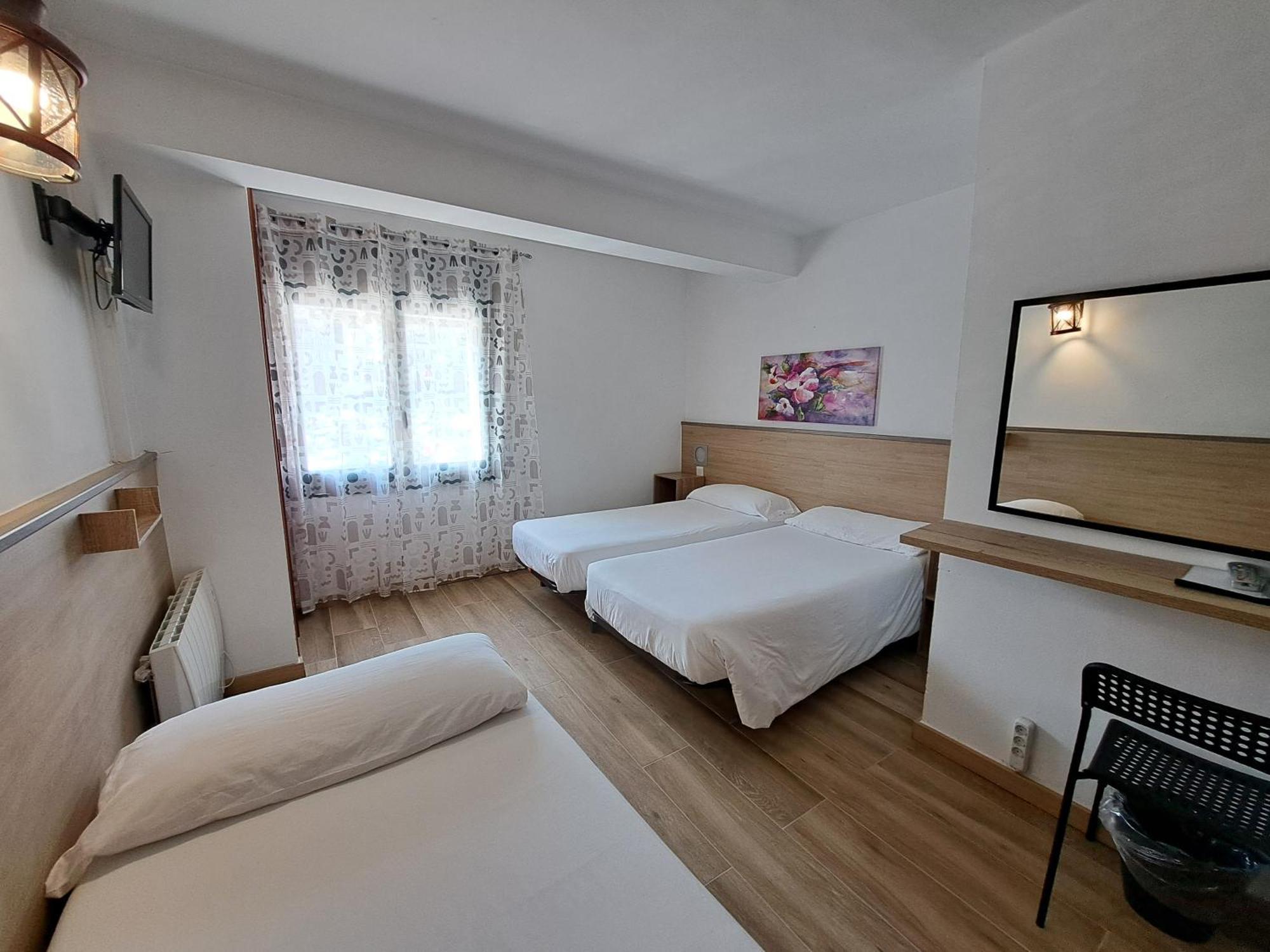 Hotel Avanti Pas De La Casa Luaran gambar