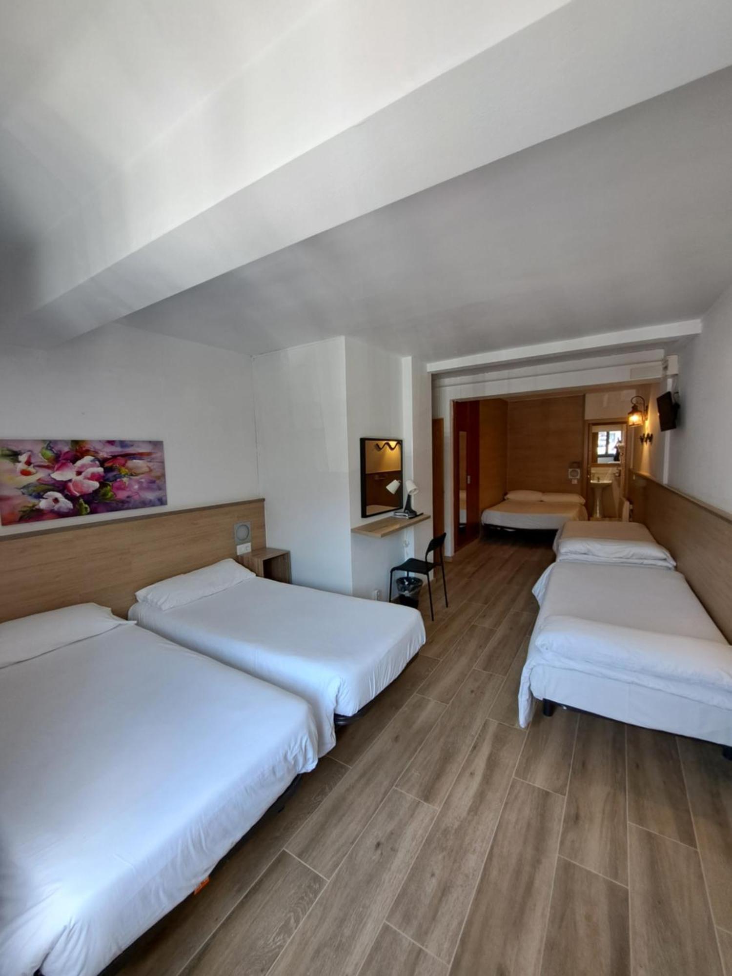 Hotel Avanti Pas De La Casa Luaran gambar