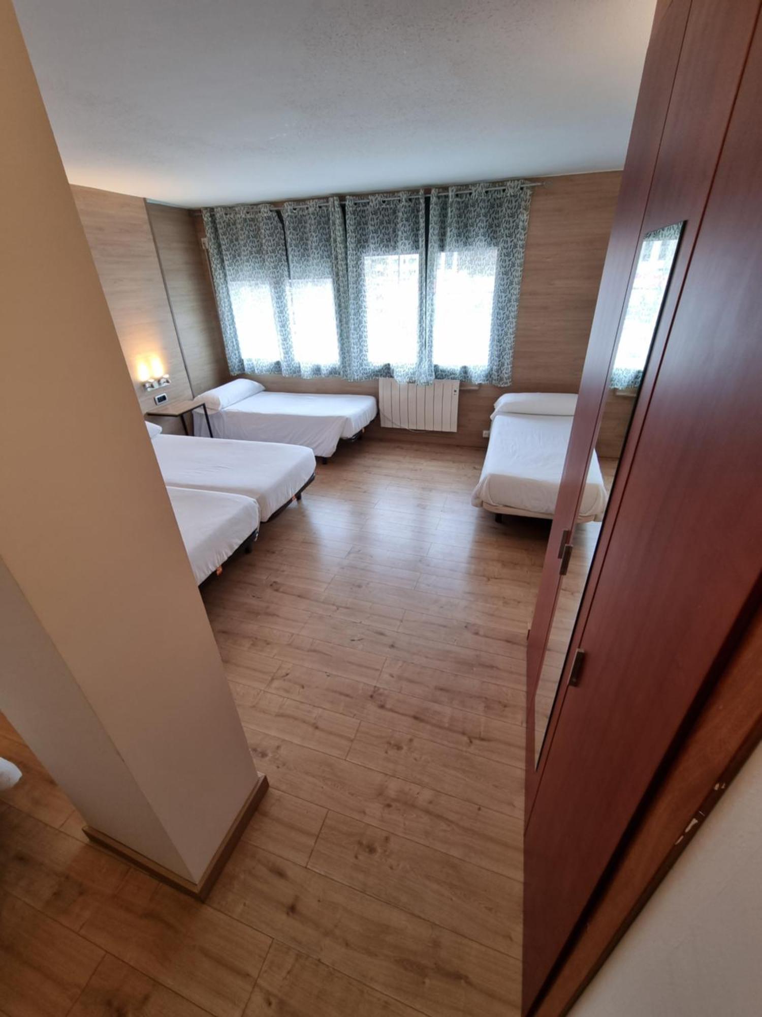 Hotel Avanti Pas De La Casa Luaran gambar