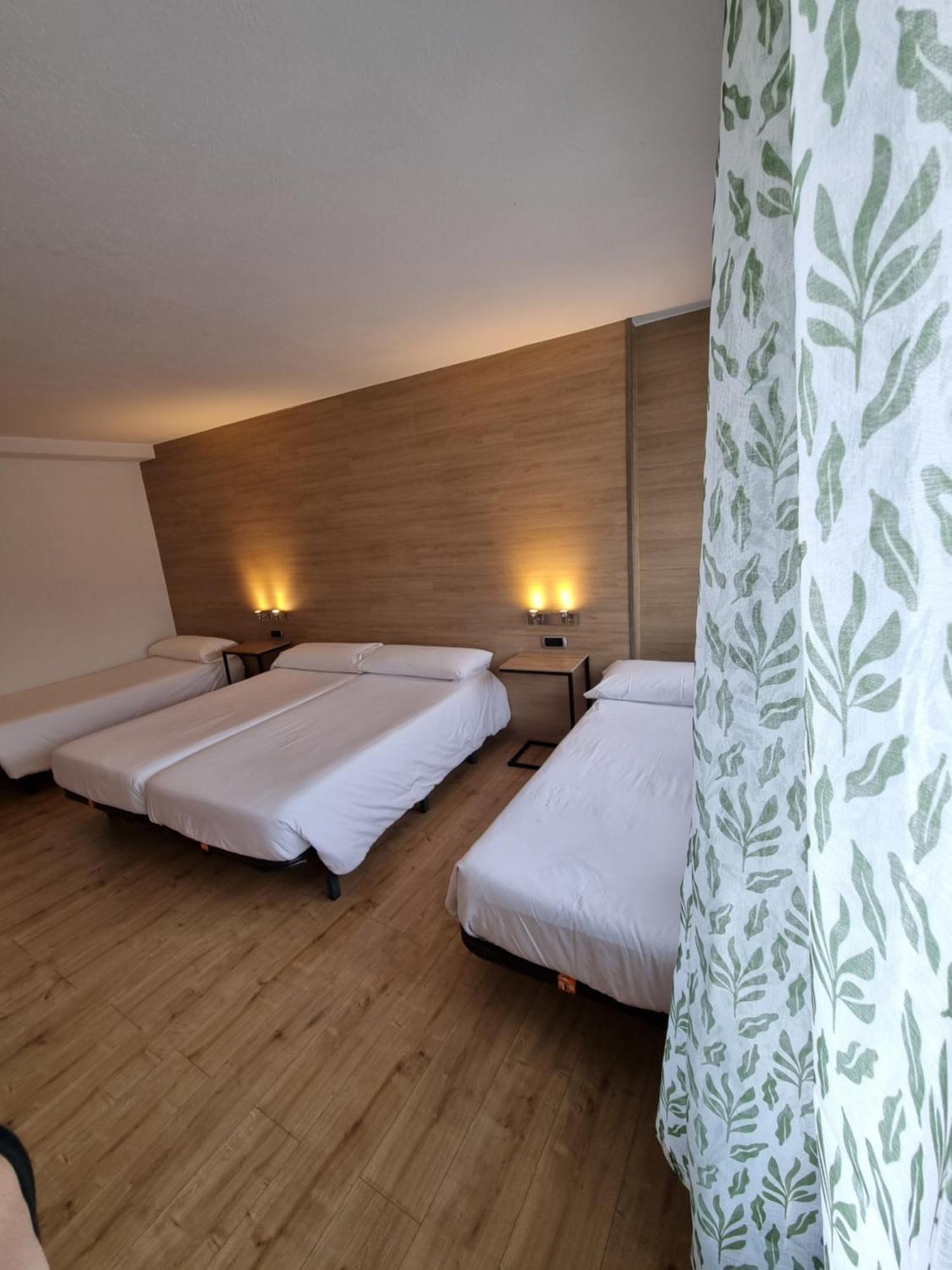 Hotel Avanti Pas De La Casa Luaran gambar